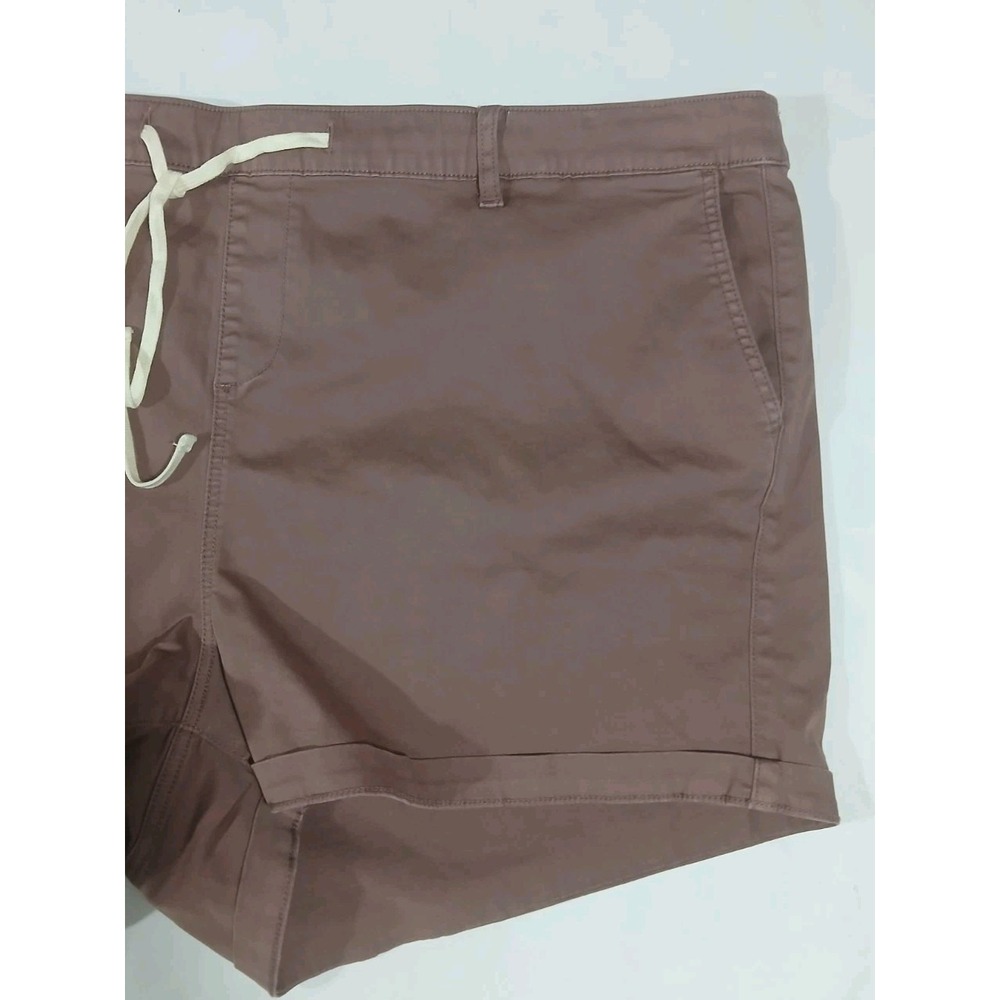 New Torrid 3.5" Pull On Weekend Stretch Twill Cargo Shorts Size 5 5X 28 Pull On - Picture 3 of 9